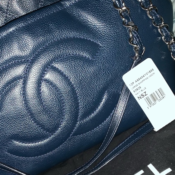 Chanel - Picture 4 of 9